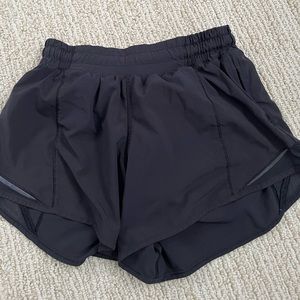 Lululemon hotty hot shorts 4”